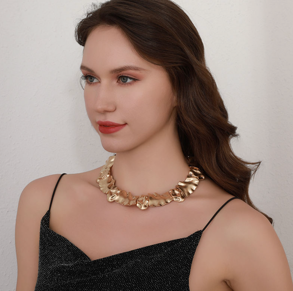Aurelia Vintage Gold-Plated Statement Jewelry – Italian-Inspired Elegance