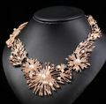 Elara Geometric Jewelry Set – Retro-Inspired Statement Necklace & Earrings